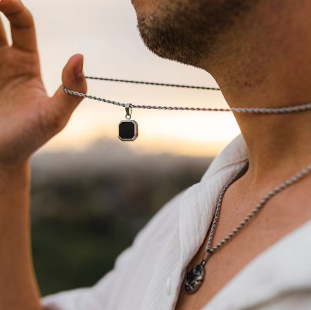 Gem Pendant Necklace